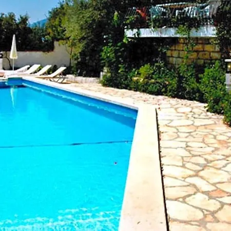 Sleeps 7 Pool Air Con Wifi Kaş